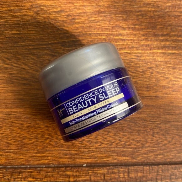 it cosmetics Other - 3/$40 🦙 it cosmetics Confidence in Your Beauty Sleep Night Cream 7ml